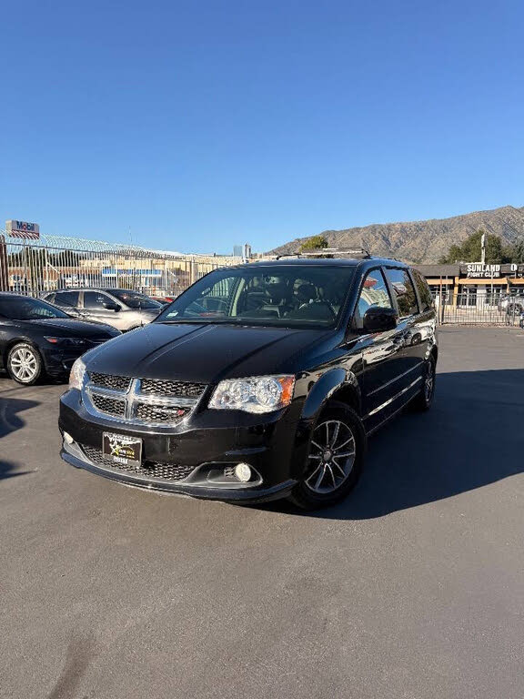 2017 Dodge Grand Caravan SXT FWD