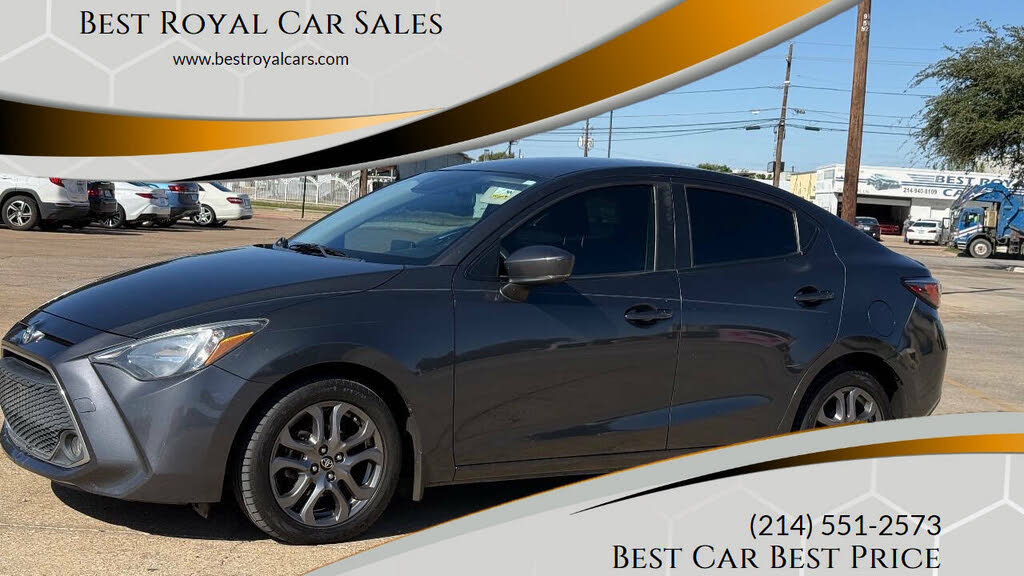 2019 Toyota Yaris LE Sedan FWD