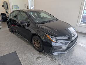 Toyota Corolla SE FWD