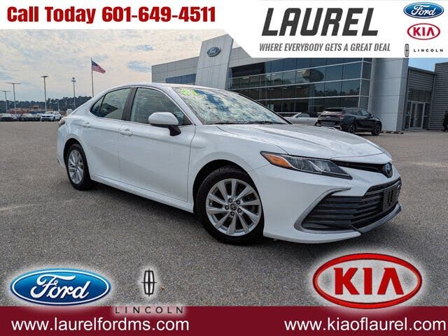 2021 Toyota Camry LE FWD