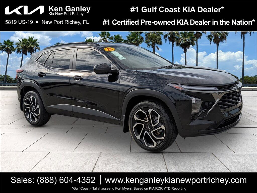 2025 Chevrolet Trax RS with 2RS FWD