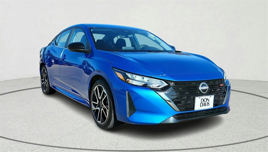2025 Nissan Sentra SR FWD