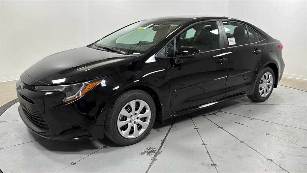 2026 Toyota Corolla LE FWD