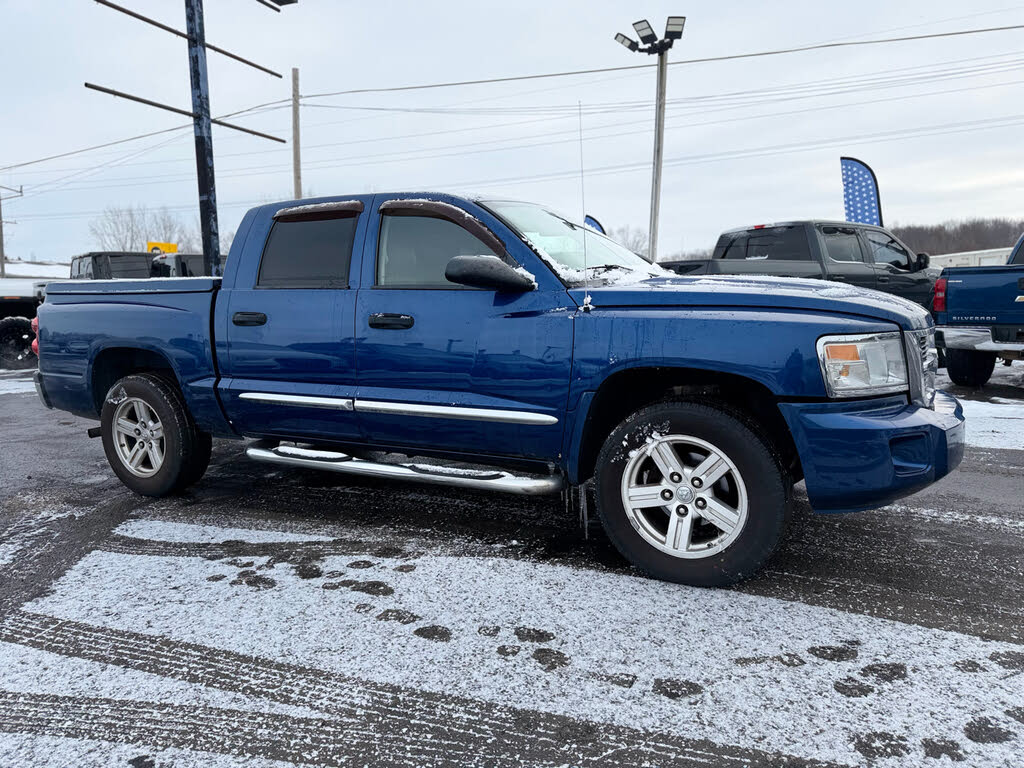 2009 Dodge Dakota Laramie Crew Cab RWD