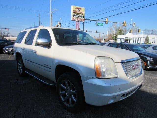 2009 GMC Yukon Denali AWD