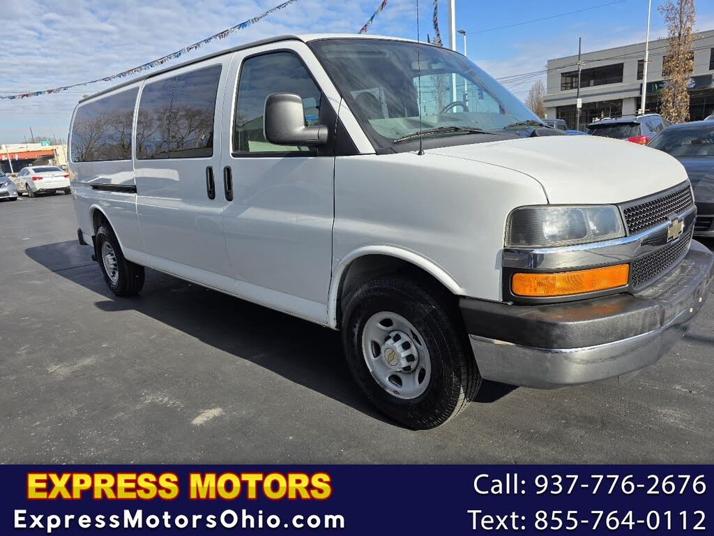 2013 Chevrolet Express 3500 1LT Extended RWD