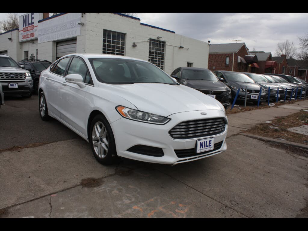 2014 Ford Fusion SE