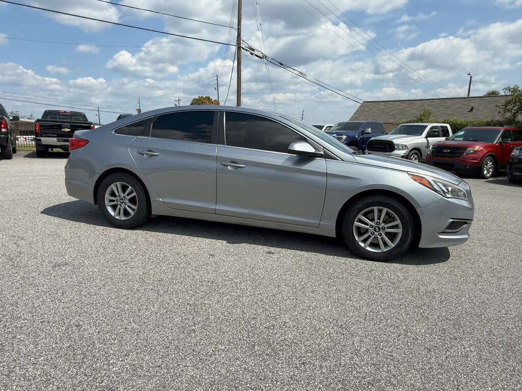 2017 Hyundai Sonata SE FWD