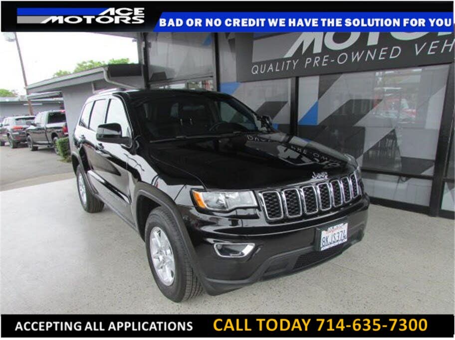 2019 Jeep Grand Cherokee Laredo E RWD