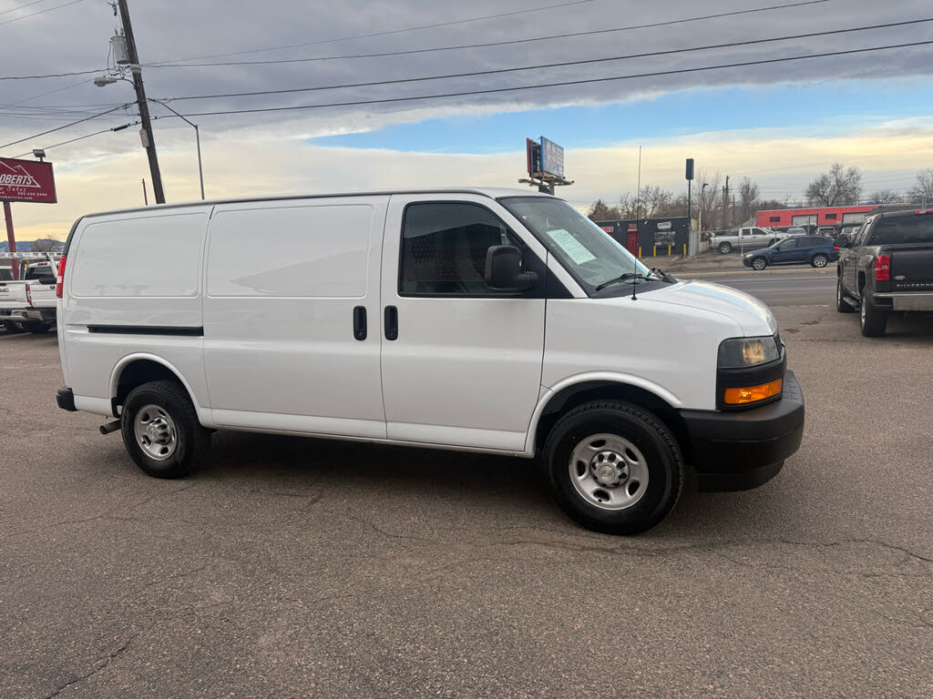 2021 Chevrolet Express Cargo 2500 RWD