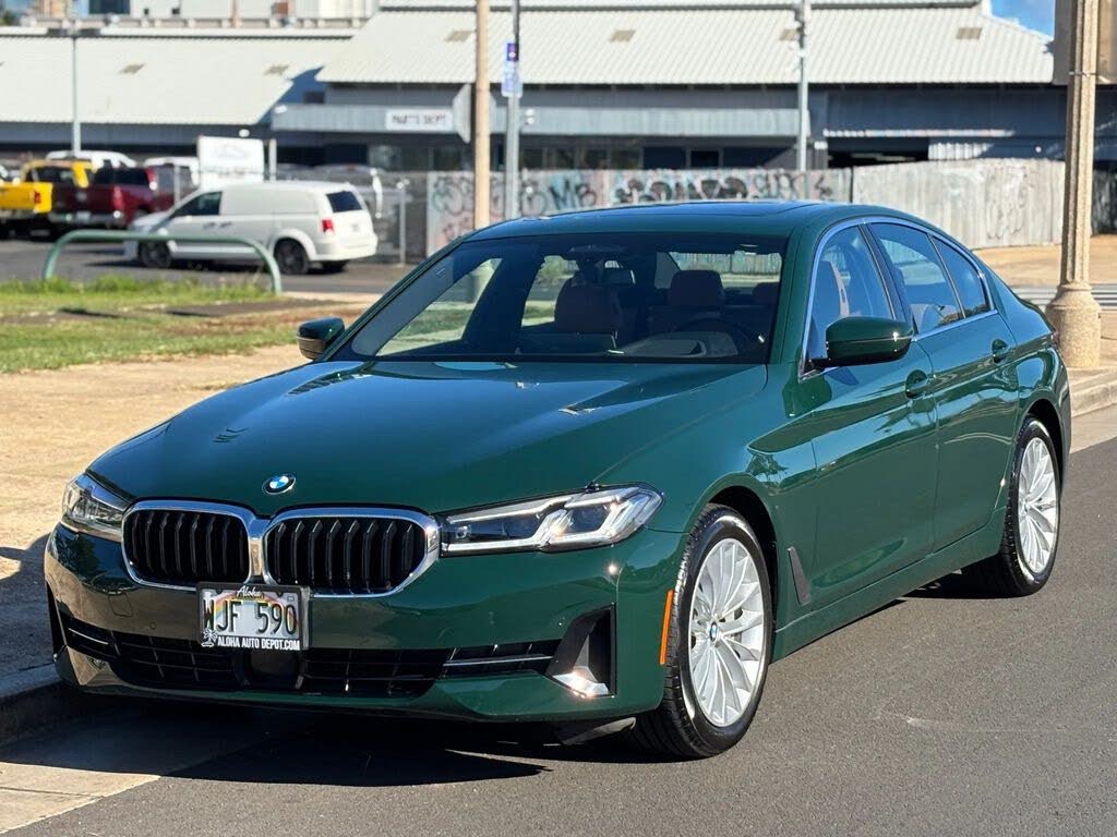 2022 BMW 5 Series 530i RWD