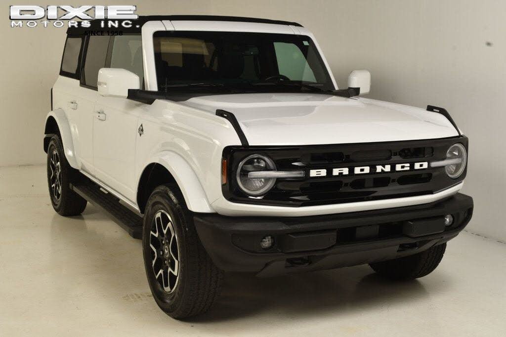 2023 Ford Bronco Outer Banks 4-Door 4WD