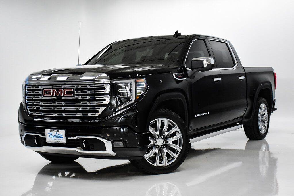 2023 GMC Sierra 1500 Denali Crew Cab 4WD