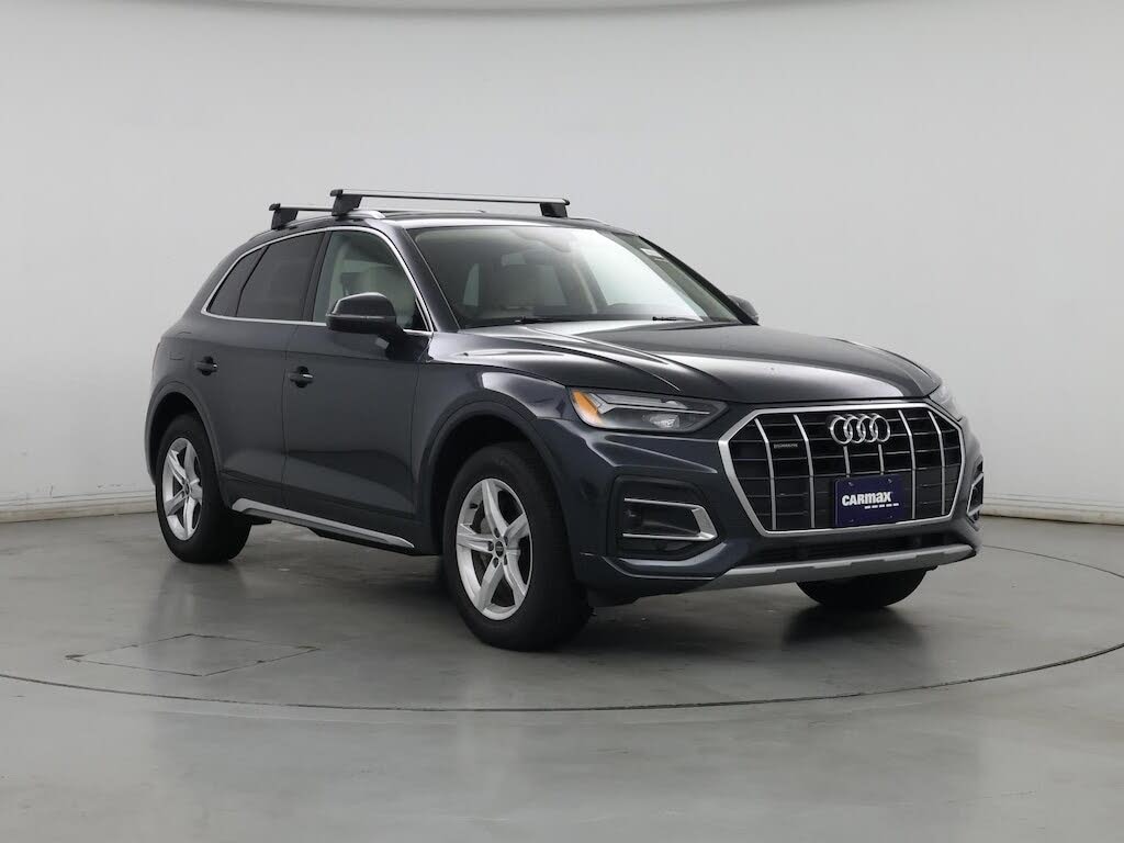 2024 Audi Q5 quattro Premium 40 TFSI