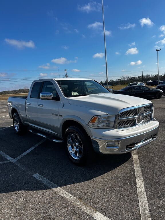 2009 Dodge RAM 1500 ST Quad Cab 4WD