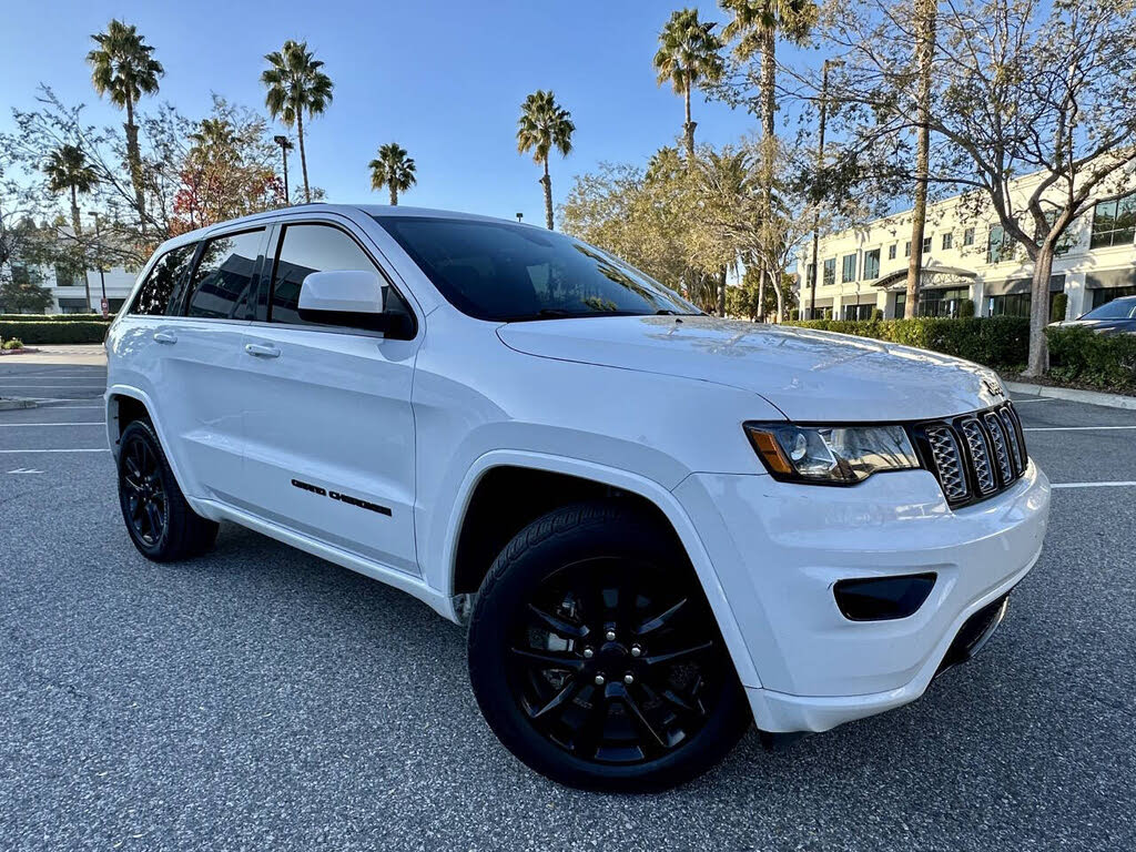 2017 Jeep Grand Cherokee Altitude