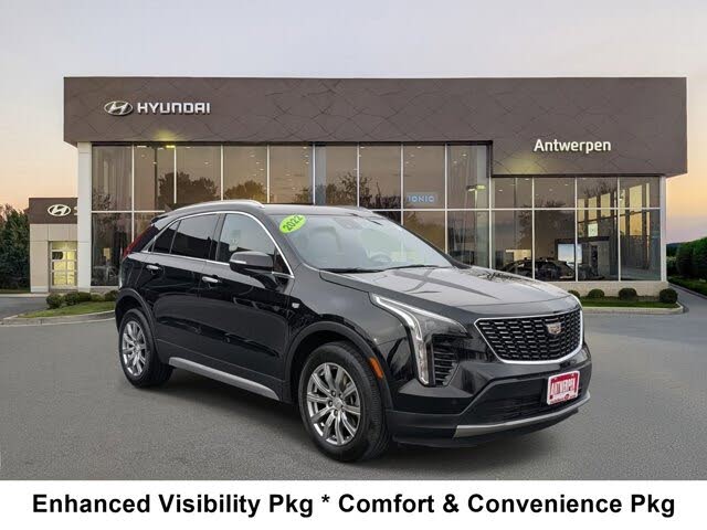 2022 Cadillac XT4 Premium Luxury AWD