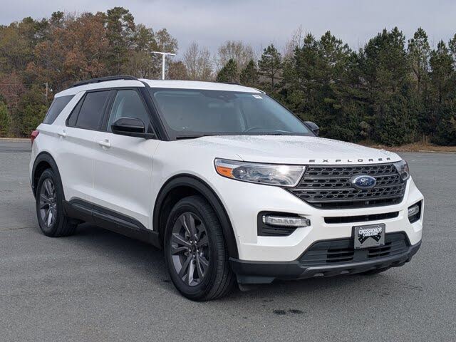 2022 Ford Explorer XLT RWD
