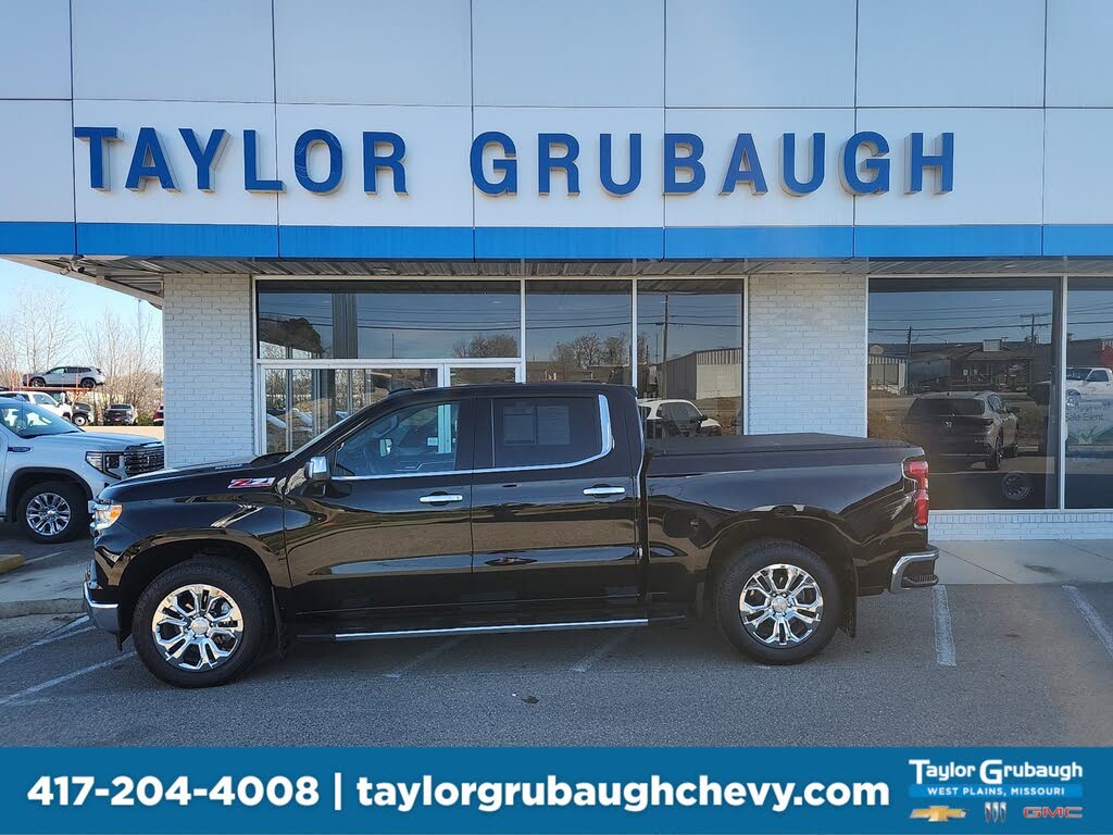 2023 Chevrolet Silverado 1500 LTZ Crew Cab 4WD