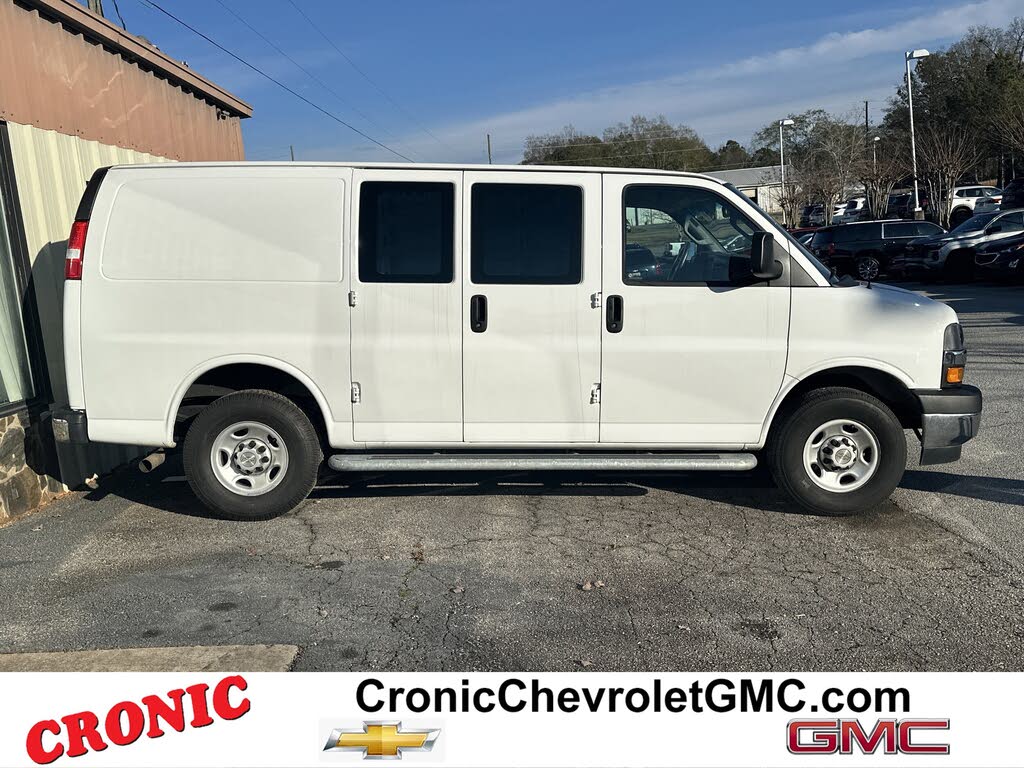 2024 Chevrolet Express Cargo 2500 RWD