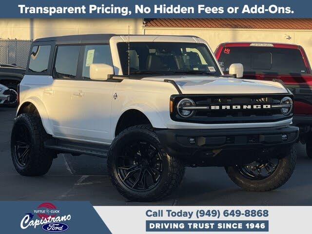 2025 Ford Bronco Outer Banks 4-Door 4WD