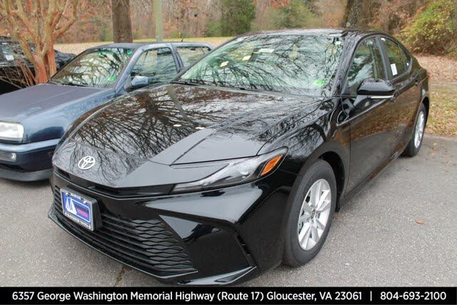 2026 Toyota Camry LE FWD