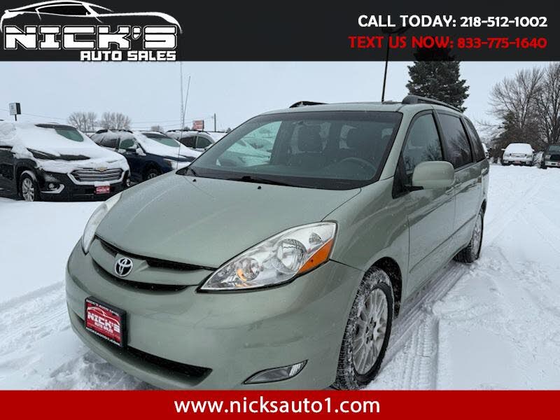 2010 Toyota Sienna XLE