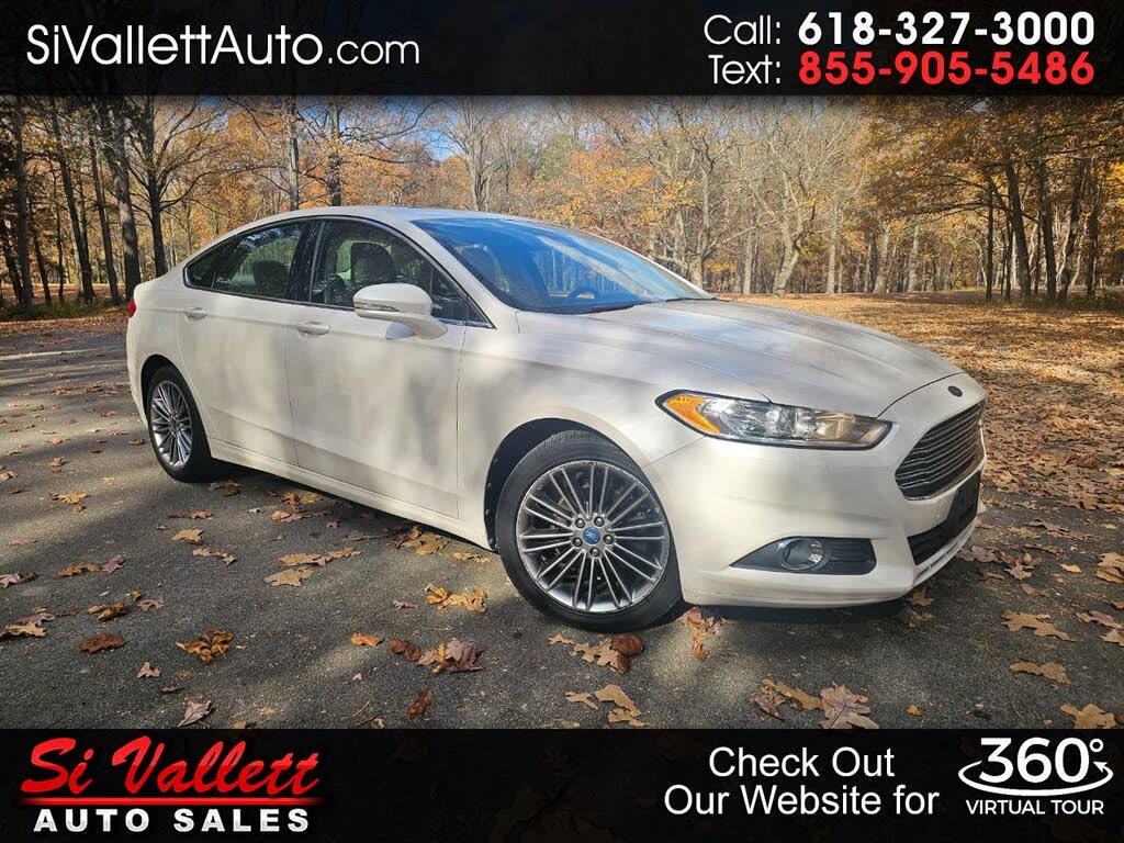 2013 Ford Fusion SE