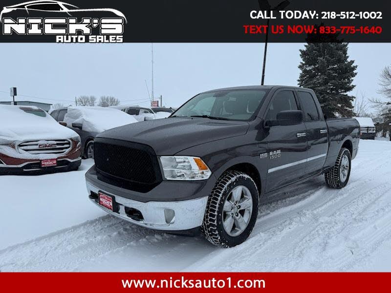2015 RAM 1500 SLT Quad Cab 4WD