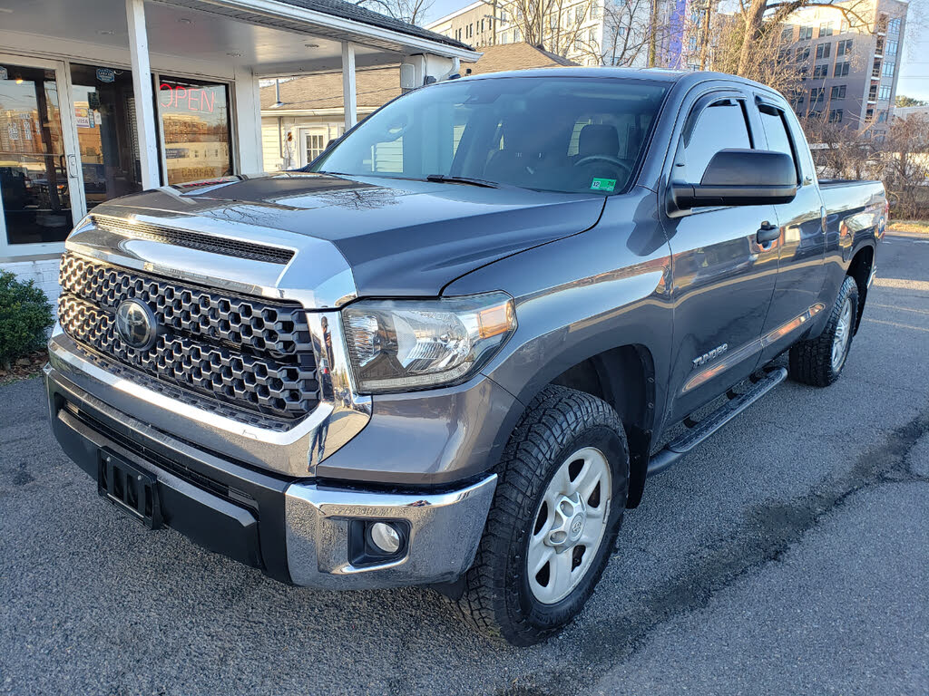 2018 Toyota Tundra SR5 Double Cab 4.6L 4WD