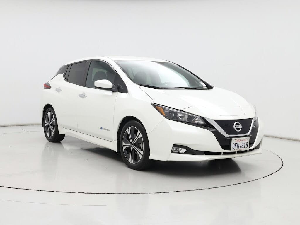 2019 Nissan LEAF SV FWD