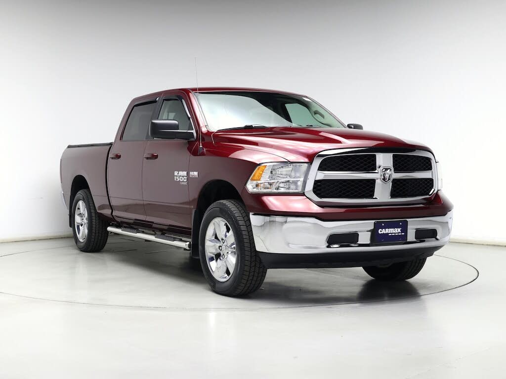 2019 RAM 1500 Classic SLT Crew Cab 4WD