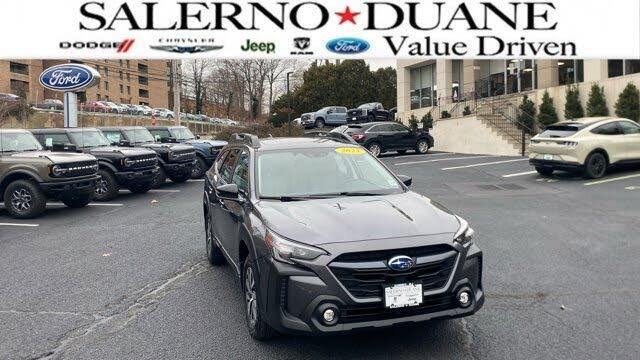 2023 Subaru Outback Premium AWD