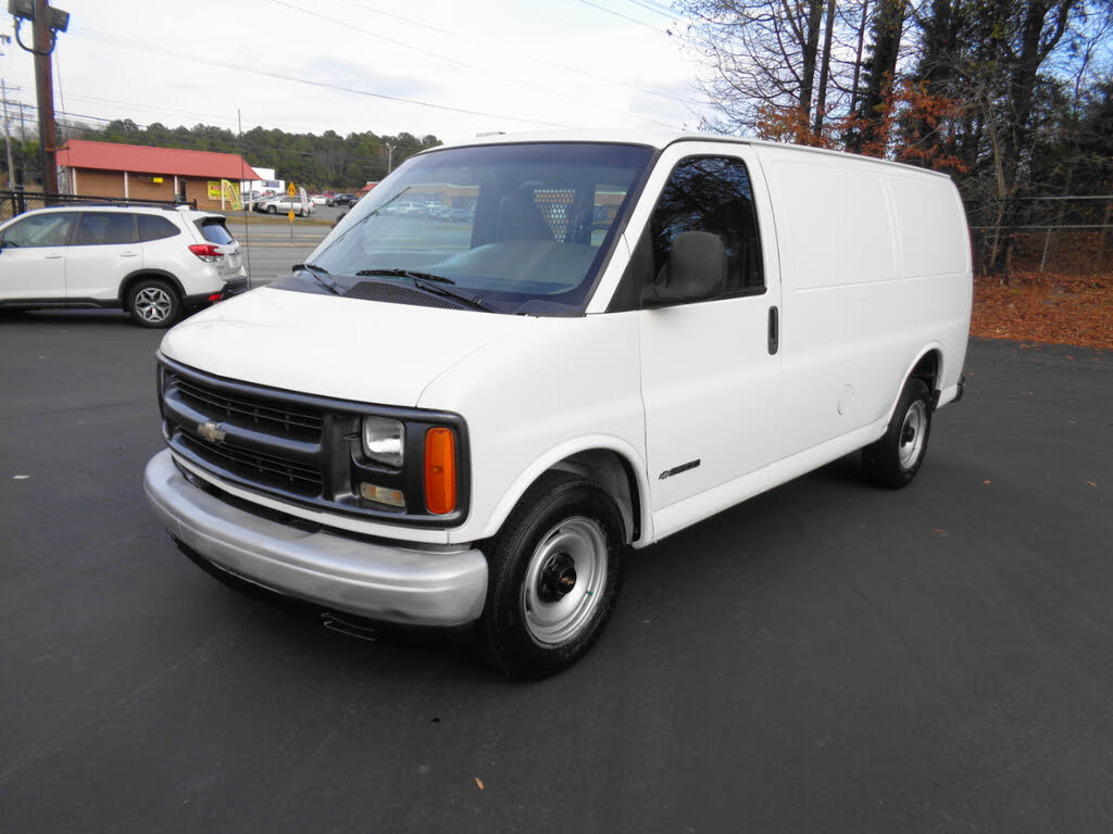 1999 Chevrolet Express Cargo G2500 RWD