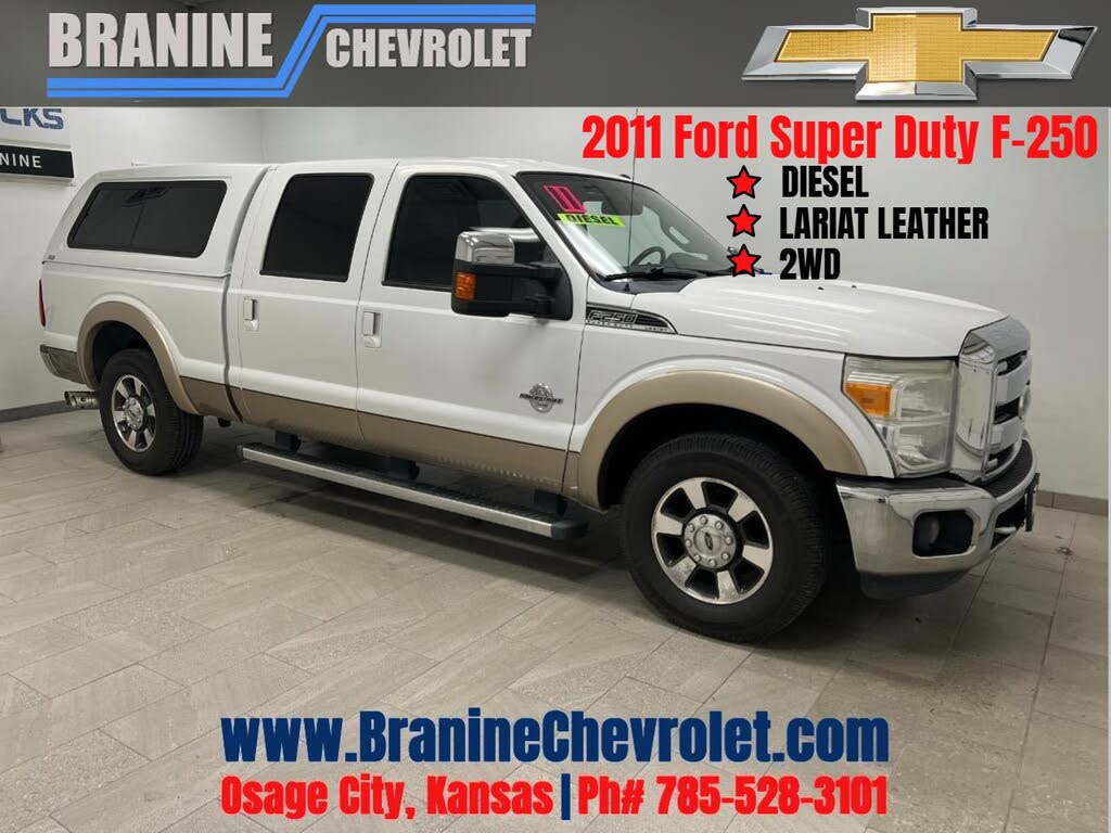 2011 Ford F-250 Super Duty Lariat Crew Cab