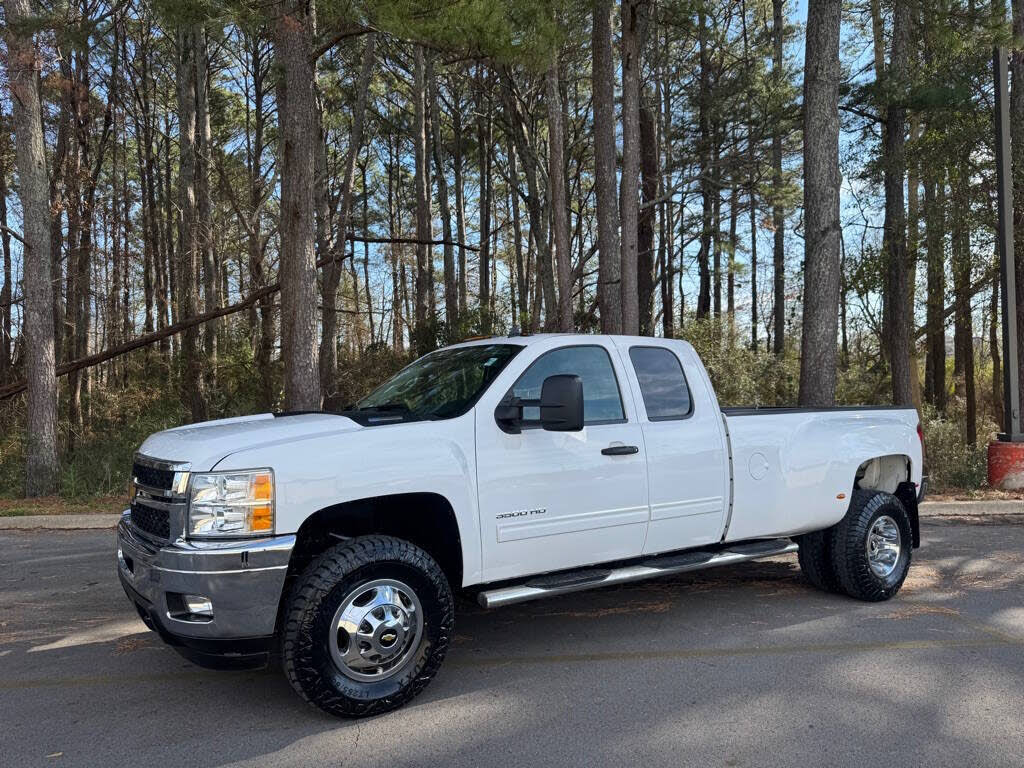2013 Chevrolet Silverado 3500HD LT Extended Cab LB 4WD
