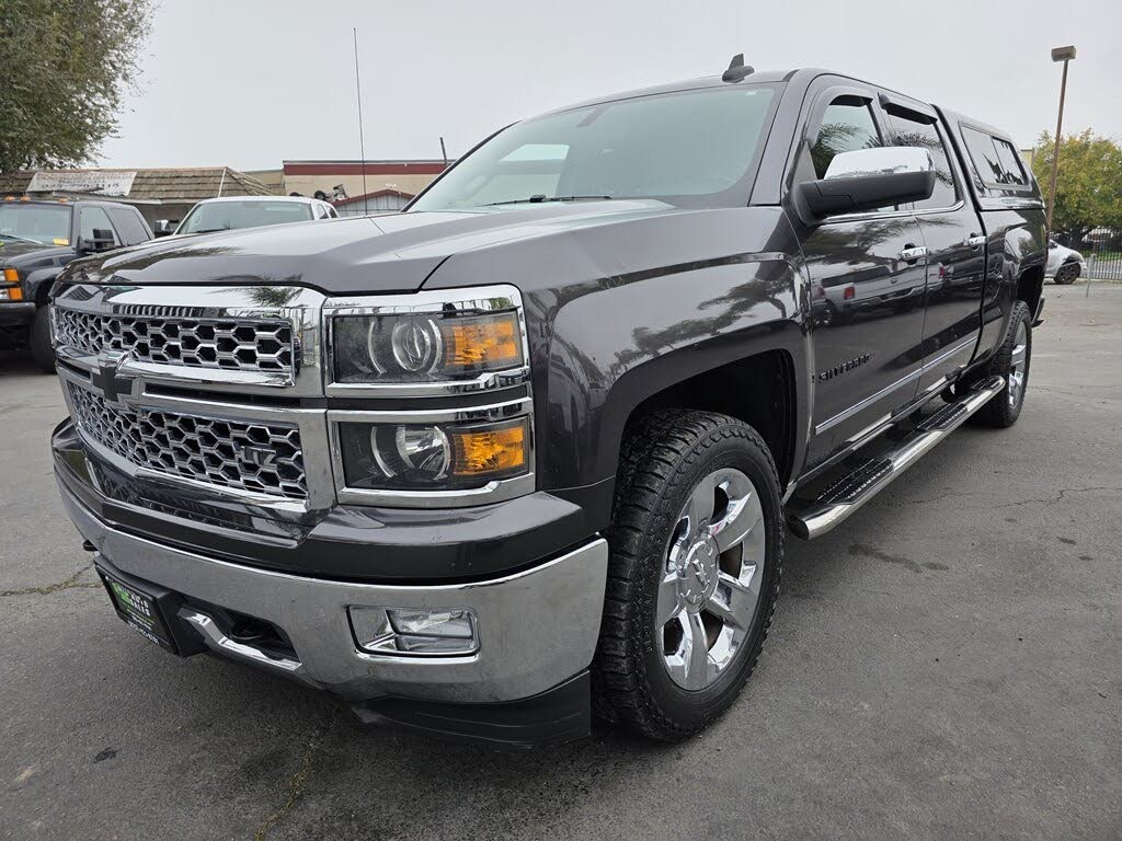 2015 Chevrolet Silverado 1500 LTZ Crew Cab 4WD