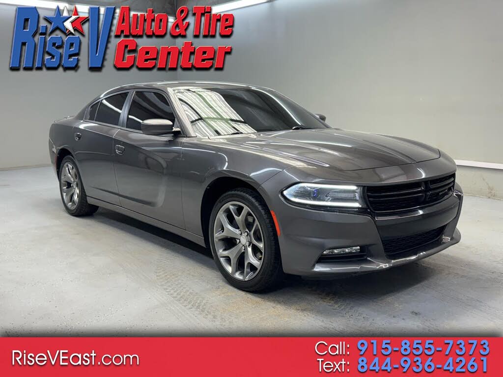 2015 Dodge Charger SXT RWD