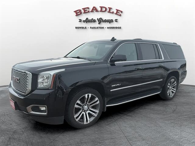 2017 GMC Yukon XL Denali 4WD