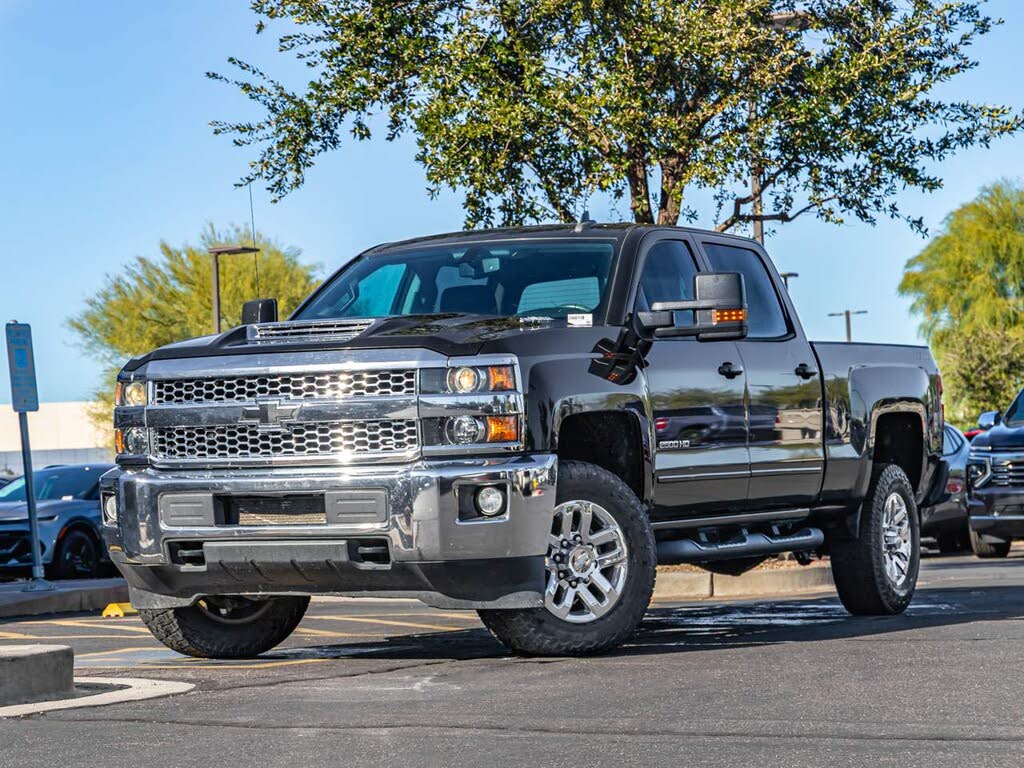 2019 Chevrolet Silverado 2500HD LT Crew Cab 4WD
