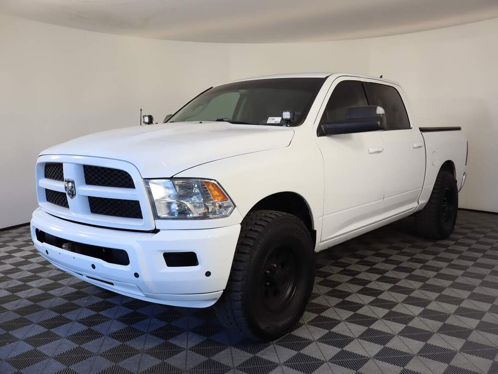 2019 RAM 1500 Classic Big Horn Crew Cab RWD