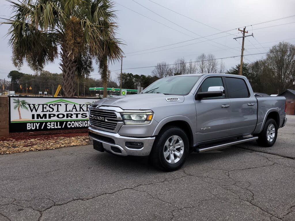 2019 RAM 1500 Laramie Crew Cab RWD