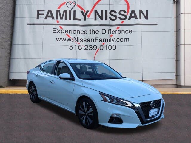2022 Nissan Altima 2.5 SL FWD