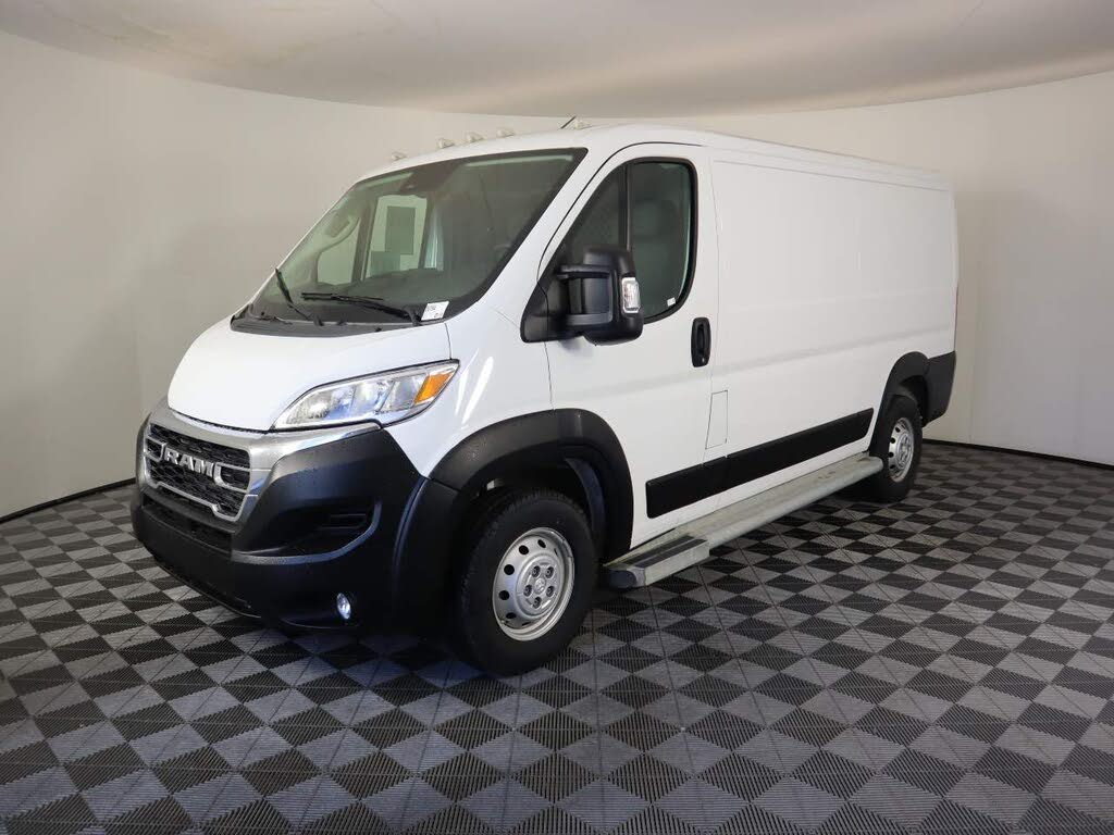 2023 RAM ProMaster 2500 136 Low Roof Cargo Van FWD