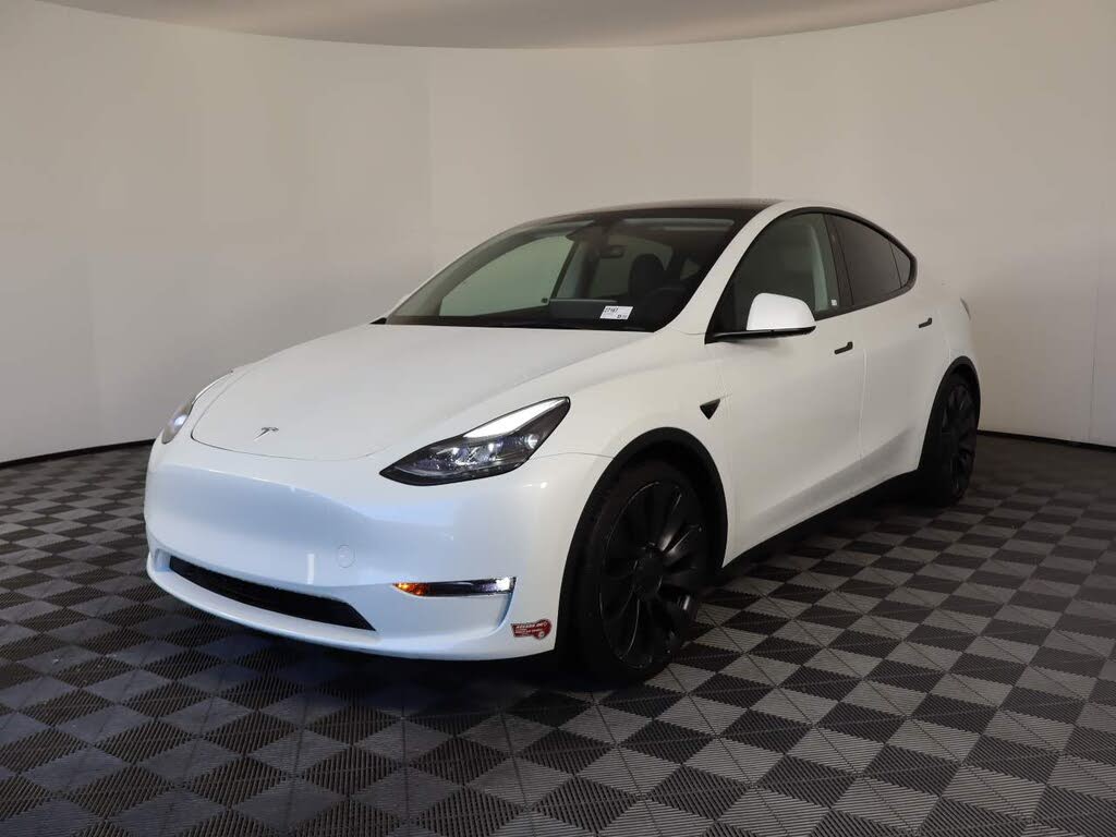 2023 Tesla Model Y Performance AWD