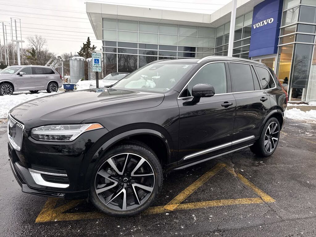 2023 Volvo XC90 B6 Plus Bright Theme 6-Passenger AWD