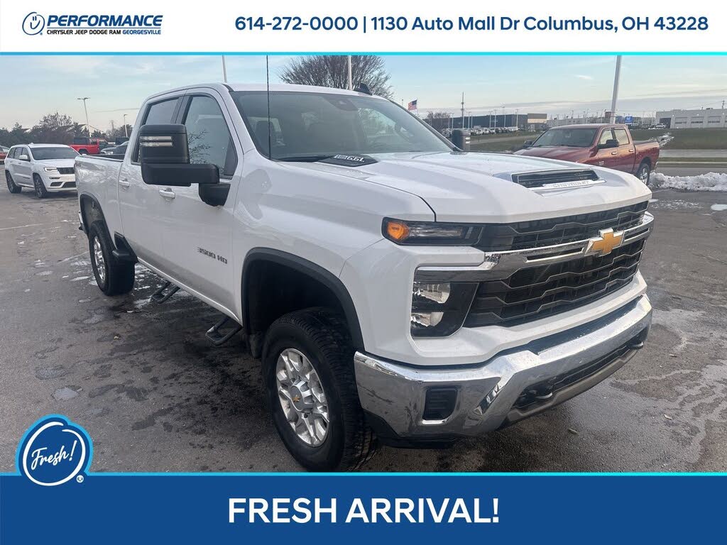 2024 Chevrolet Silverado 3500HD LT Crew Cab 4WD