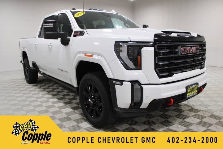 2024 GMC Sierra 2500HD AT4 Crew Cab 4WD