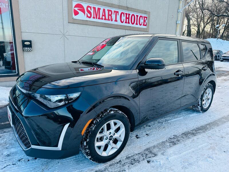 2024 Kia Soul LX FWD