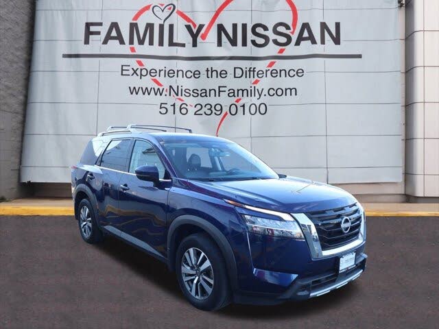 2024 Nissan Pathfinder SL 4WD